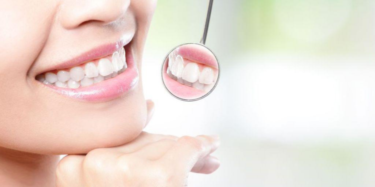 What Role Does a Cosmetic Dentist Play in Boosting Self-Confidence?